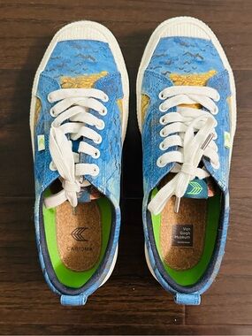 Cariuma Blue & Yellow Van Gogh Museum Canvas Sneakers with box